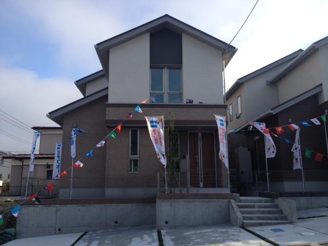 Local appearance photo. Local (May 2013) Shooting