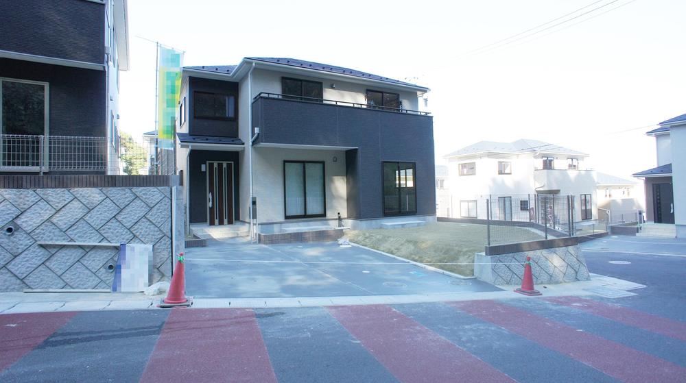 Local photos, including front road