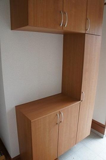 Same specifications photos (Other introspection). Entrance example of construction (the same specifications of the construction company)