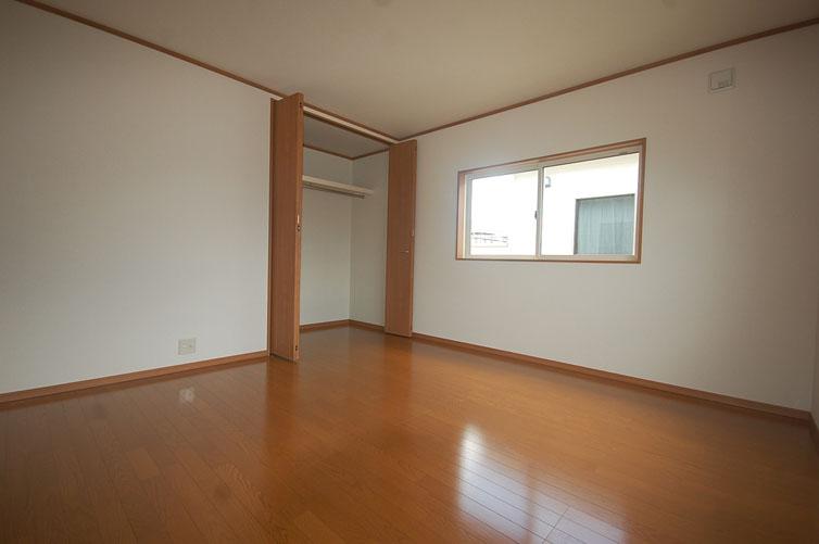 Non-living room. Western-style 8 pledge Example of construction