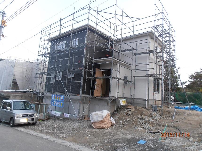 Local appearance photo. Local (11 May 2013) Shooting