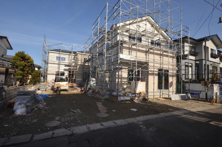 Local photos, including front road. December 26,