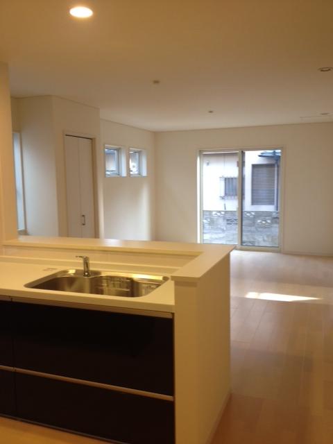 Kitchen. Room (May 2013) Shooting