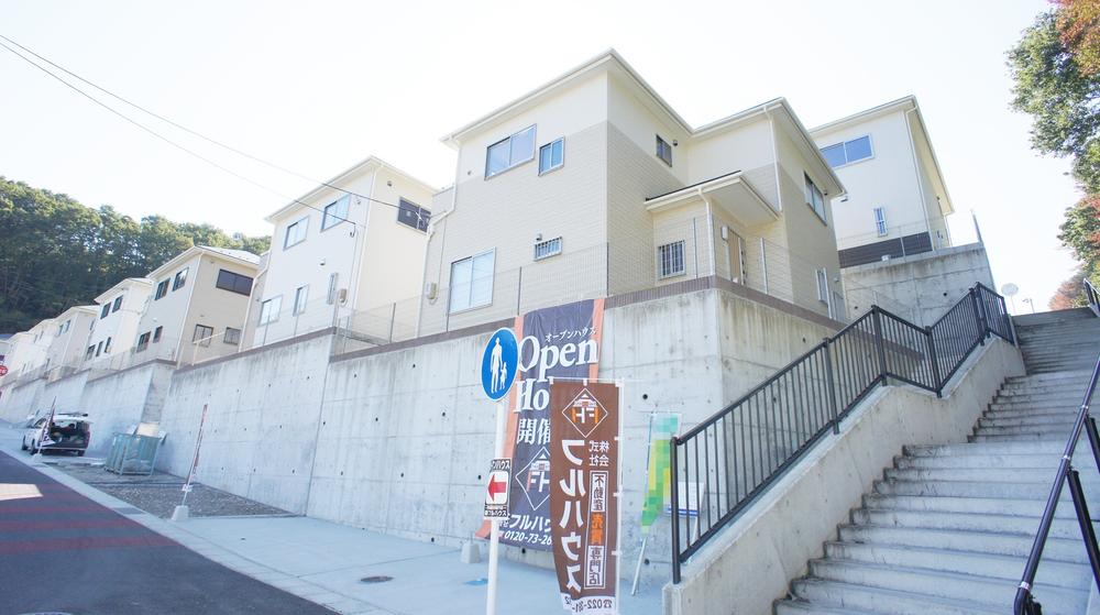 Local appearance photo