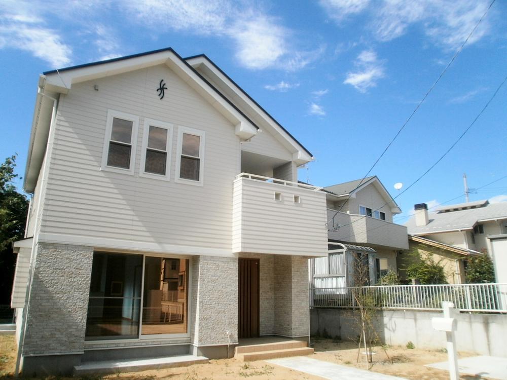 Local appearance photo. Indoor (August 28, 2013) Shooting