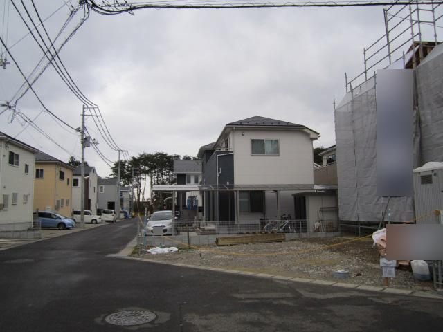 Local photos, including front road