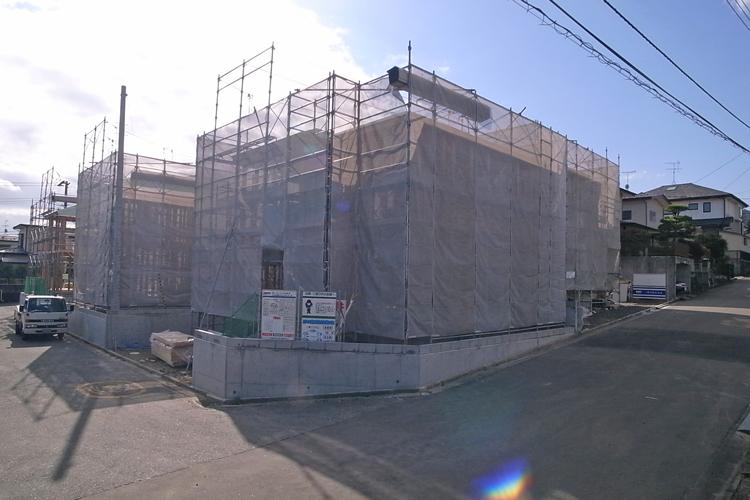 Local photos, including front road. Local (August 2013) Shooting