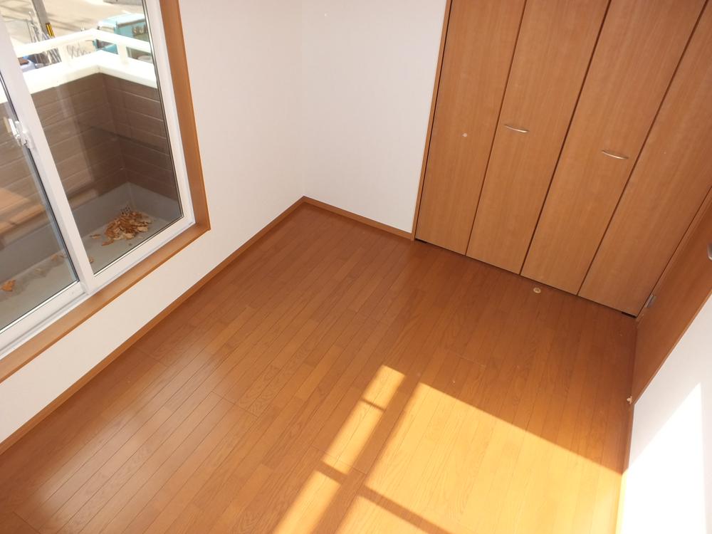 Other introspection. ● same specifications ●