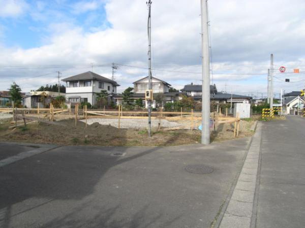 Local photos, including front road