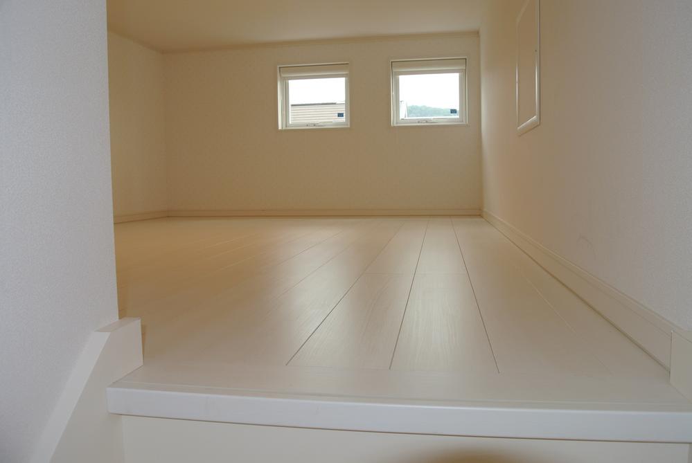 Non-living room. loft