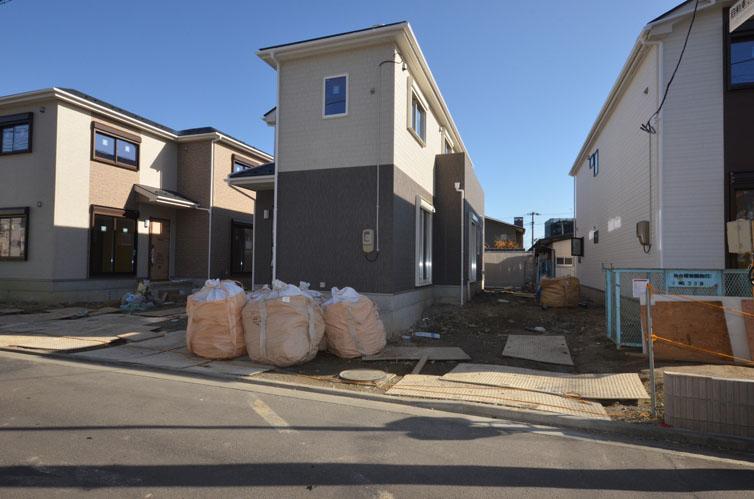 Local appearance photo. Building 2 Preview available