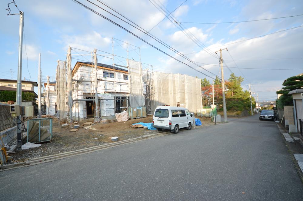 Local appearance photo. Local (11 May 2013) Shooting