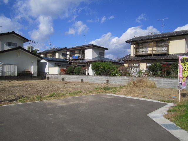 Local photos, including front road