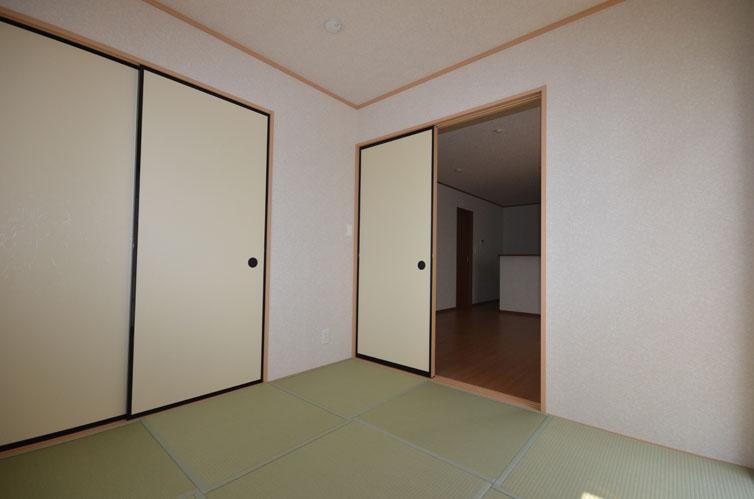 Non-living room. Japanese-style room 4.5 Pledge Example of construction