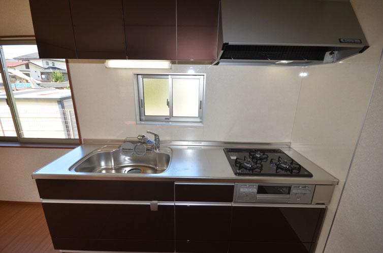 Same specifications photo (kitchen). Example of construction