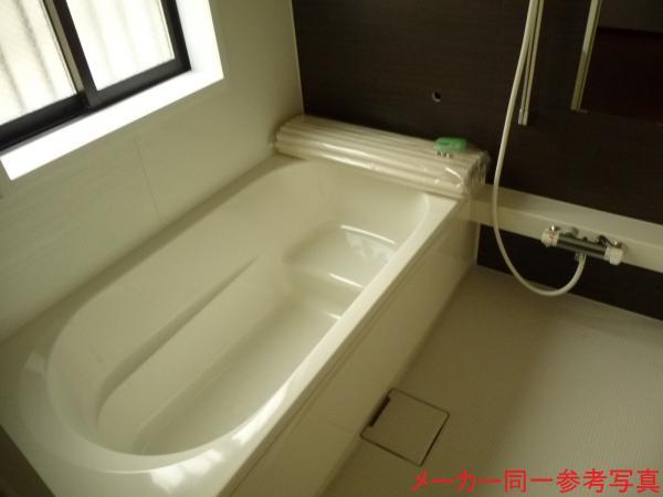 Same specifications photo (bathroom)