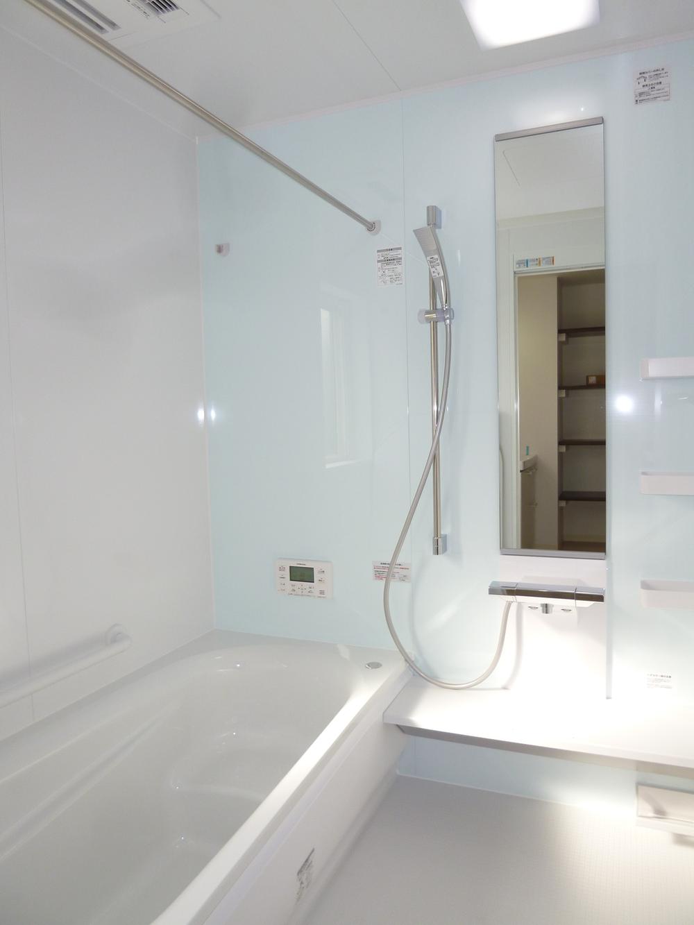 Building plan example (introspection photo). ○ ○ bathroom