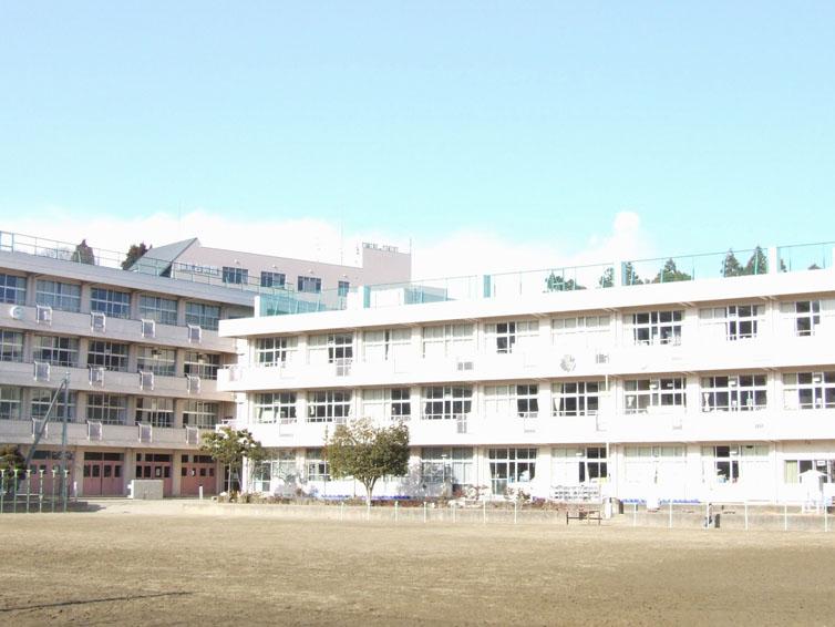 Primary school. 1100m to Sendai Municipal Kunimi Elementary School