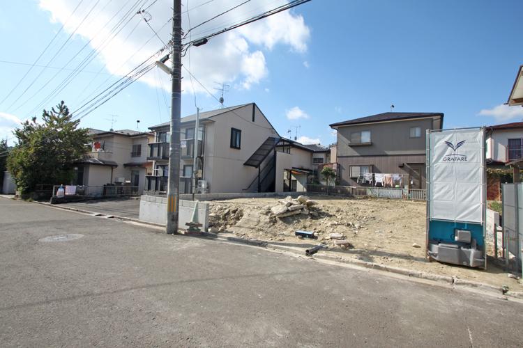 Local appearance photo. Local (10 May 2013) Shooting