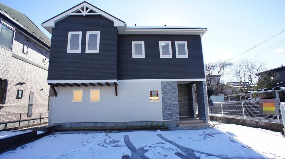 Local appearance photo