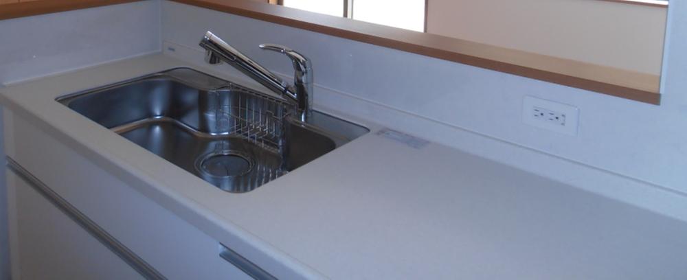 Kitchen. ● same specifications ●