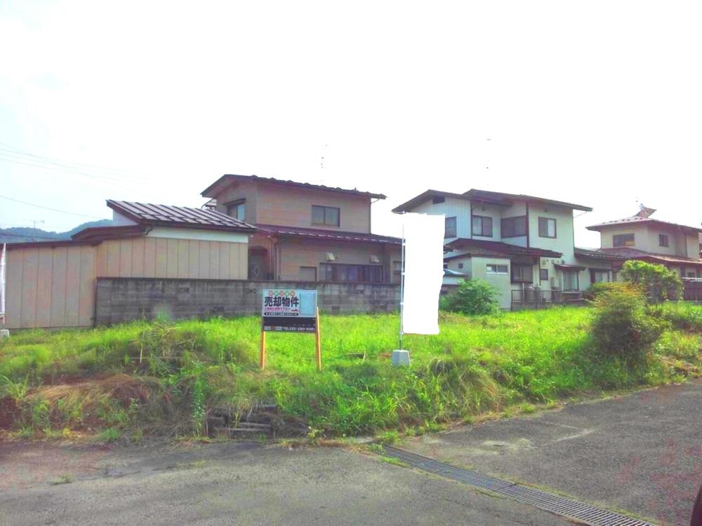 Local appearance photo. Local (August 2013) Shooting