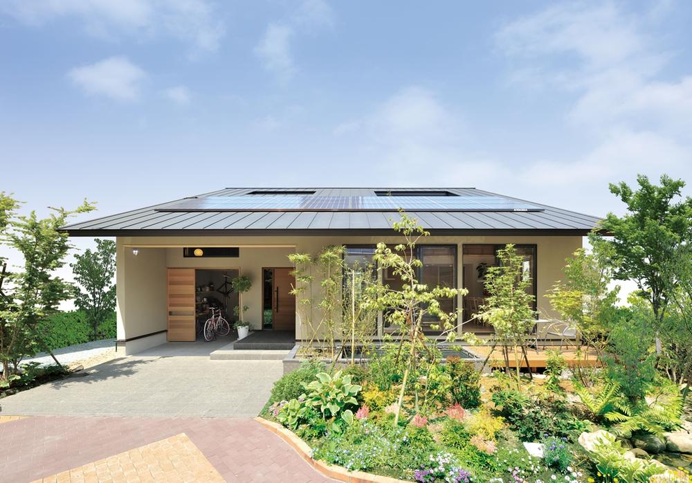 exhibition hall / Showroom. TBC housing station