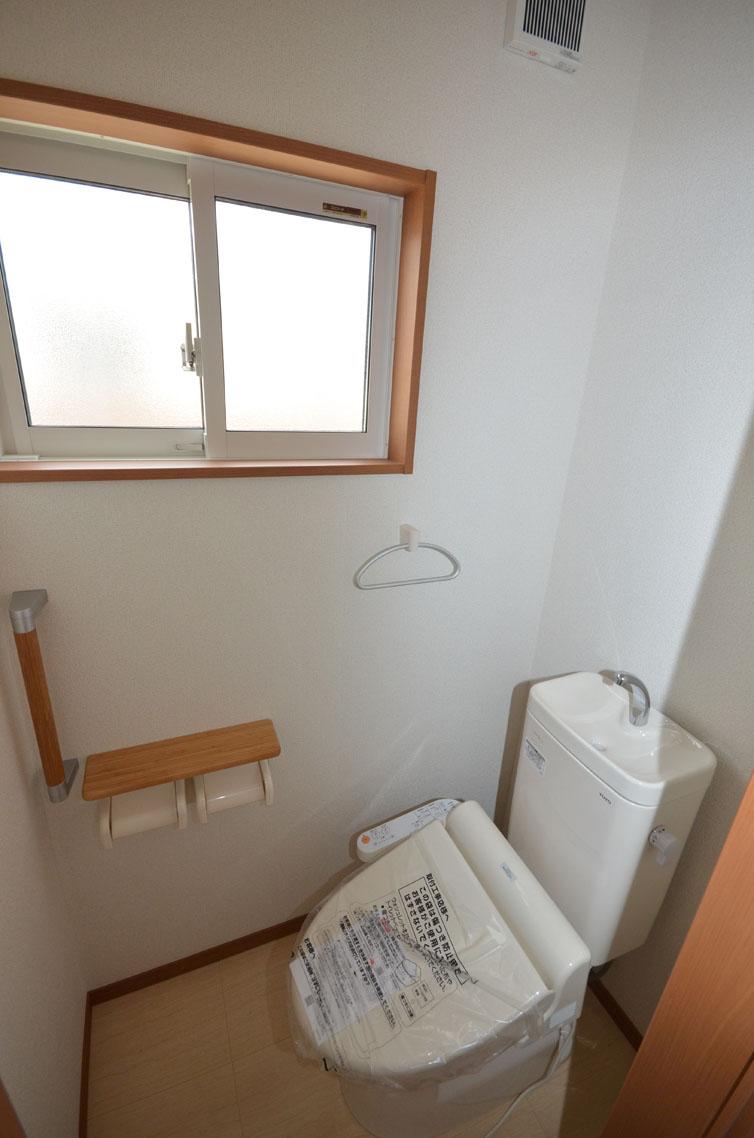 Toilet. Example of construction