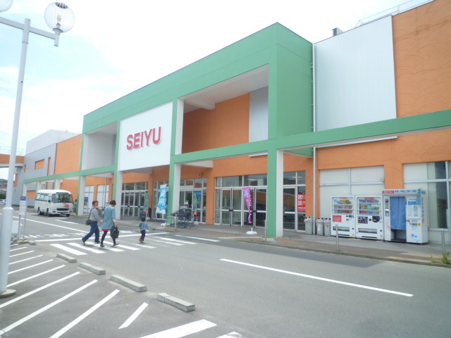 Supermarket. Seiyu Sendai Izumi store up to (super) 1600m