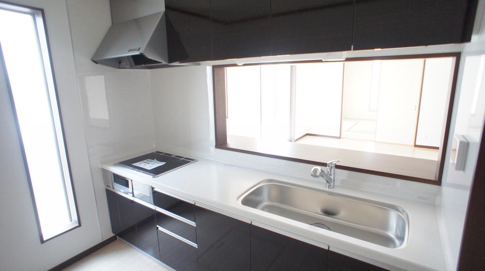 Same specifications photo (kitchen)