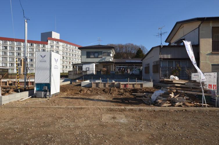 Local photos, including front road. December 13, currently