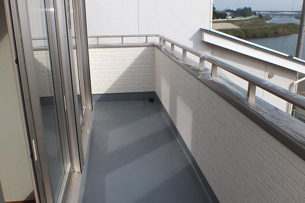 Balcony.  ☆ Same specifications ☆