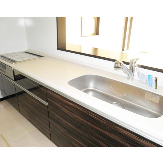 Same specifications photo (kitchen). Same specifications