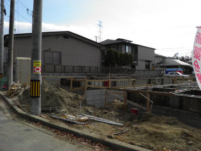 Local appearance photo. Local (12 May 2013) Shooting