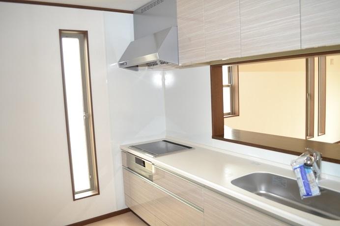 Same specifications photo (kitchen). Same specifications System kitchen