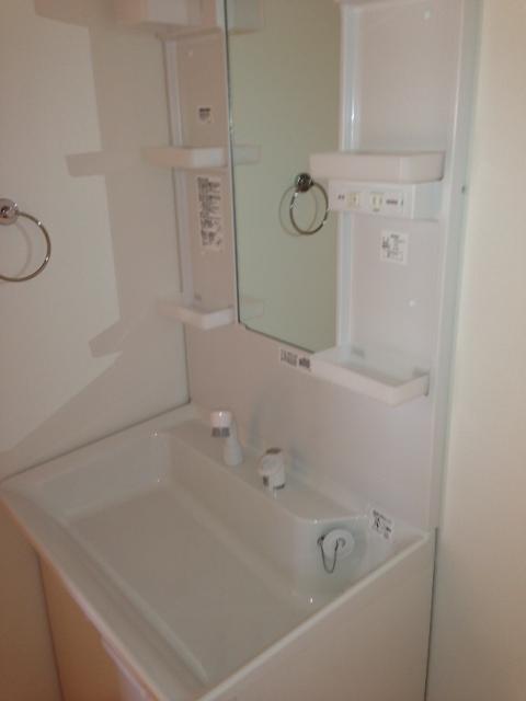 Wash basin, toilet. Same specifications