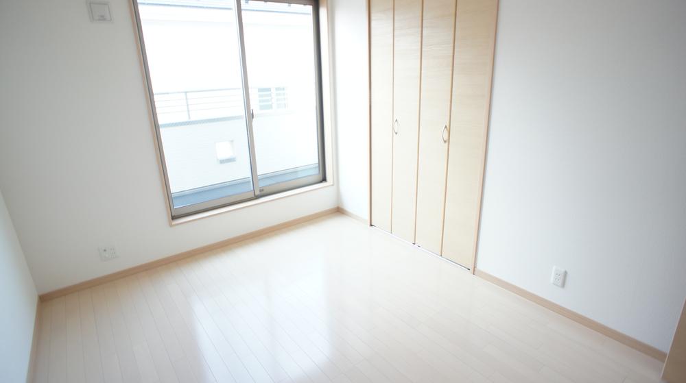 Same specifications photos (Other introspection). Western-style same specification example