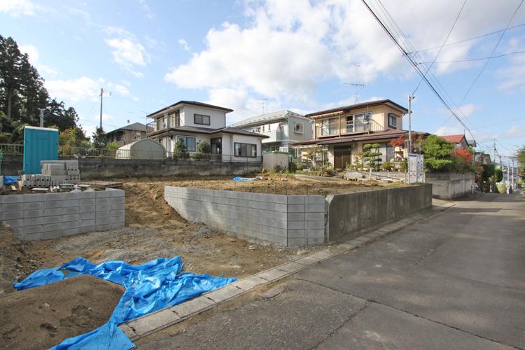 Local appearance photo. Local (10 May 2013) Shooting