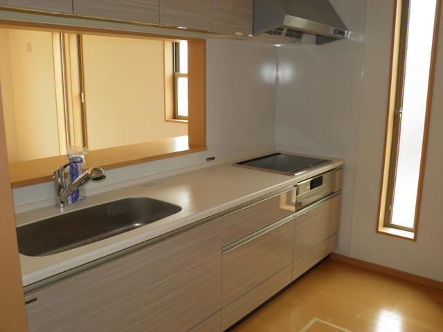 Same specifications photo (kitchen). Same specifications