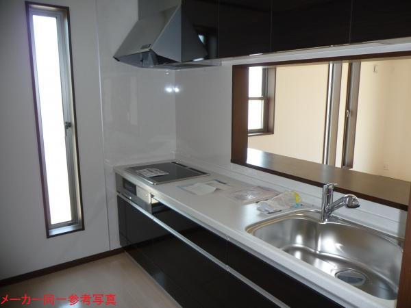 Same specifications photo (kitchen)