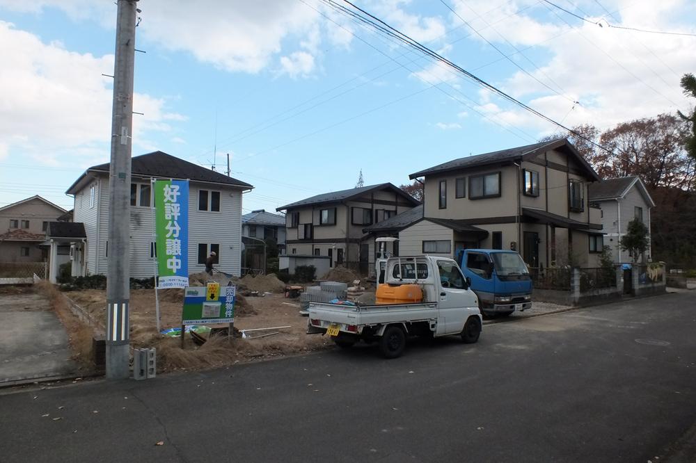 Local appearance photo. Local (11 May 2013) Shooting