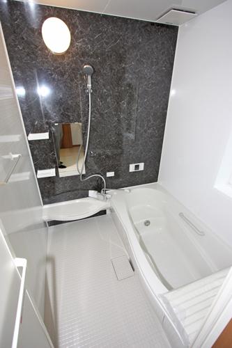 Same specifications photo (bathroom). (1 Building) same specification