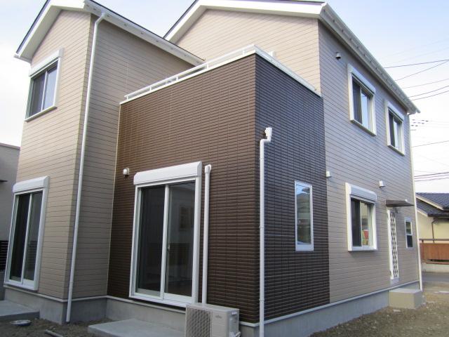 Local appearance photo. Building A