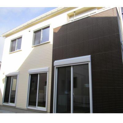 Local appearance photo. Building B