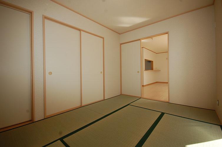 Non-living room. Japanese-style room 6 quires Example of construction