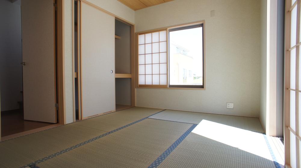 Non-living room. Japanese-style same specification example