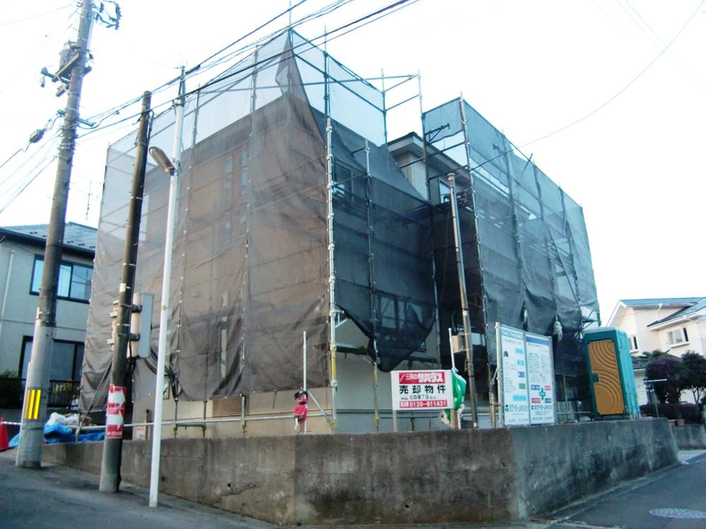 Local appearance photo. 2013 December shooting