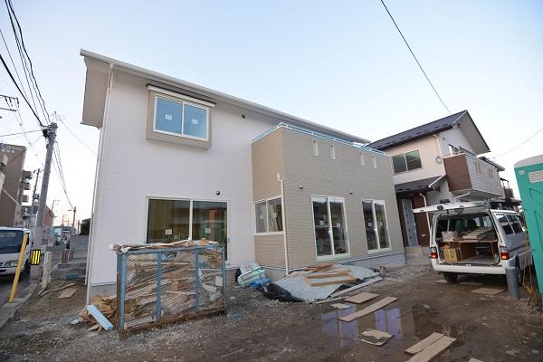 Other local. Reverse Local (11 May 2013) Shooting