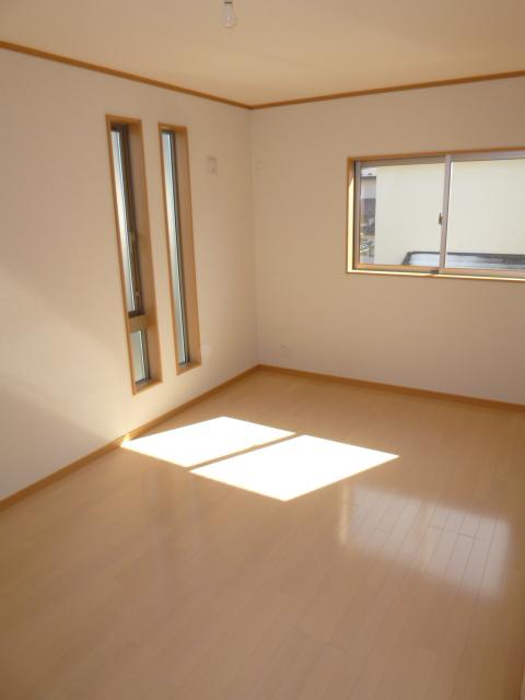 Other introspection. ● same specifications ●