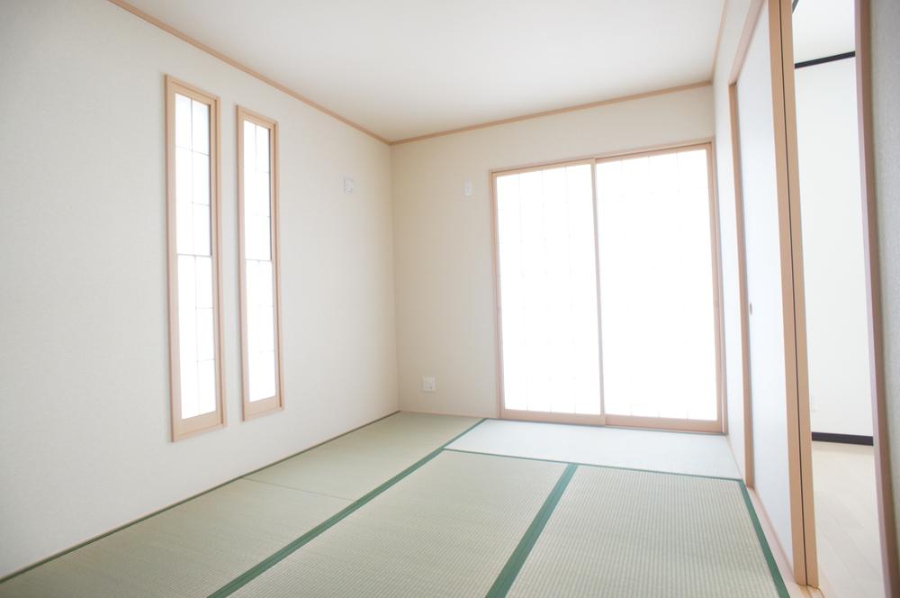 Non-living room. Same specifications Photos